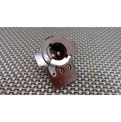 00665131 PORTA LAMPADA PER PIAGGIO APE 500 501 600 601