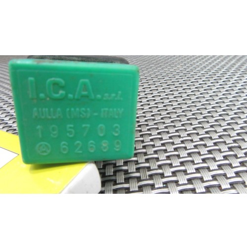 195703 A 62689 RELè FRECCIE PER PIAGGIO VESTA PK - PX