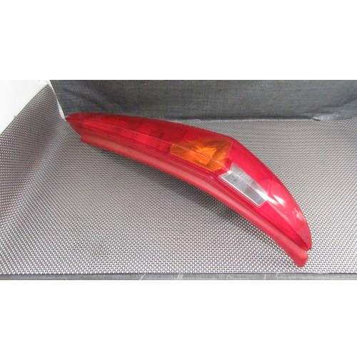 46794077 FANALE POSTERIORE DESTRO PER FIAT PUNTO 3 PORTE DEL 2001