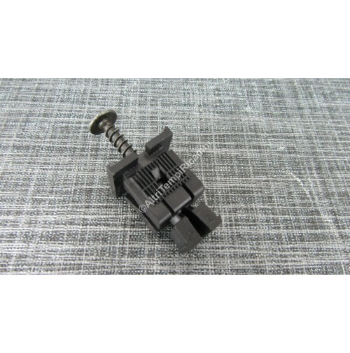 703081180 CLIP MOLLETTA PER RENAULT