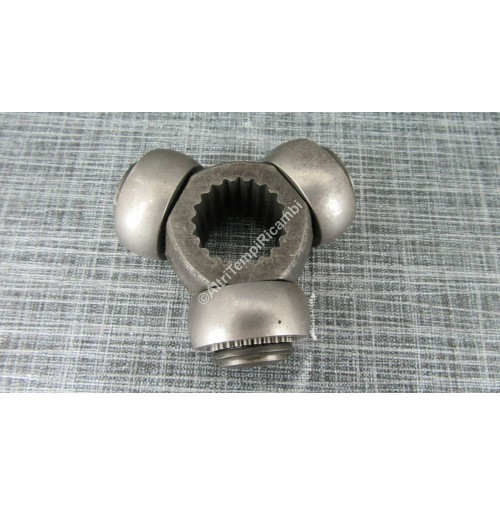 7700506009 CROCIERA TRIPODE SEMIASSE PER RENAULT SUPER 5
