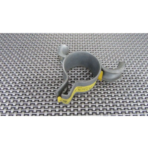 7700506681 STAFFA SUPPORTO SCARICO PER RENAULT