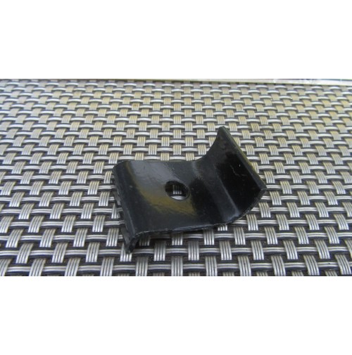 7700672316 PIASTRA STAFFA PER RENAULT R 5MM 35X26