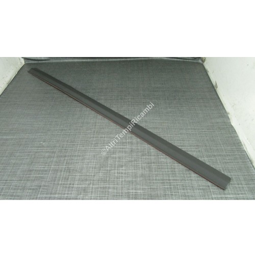 7700769101 MODANATURA PORTA ANTERIORE PER RENAULT R21