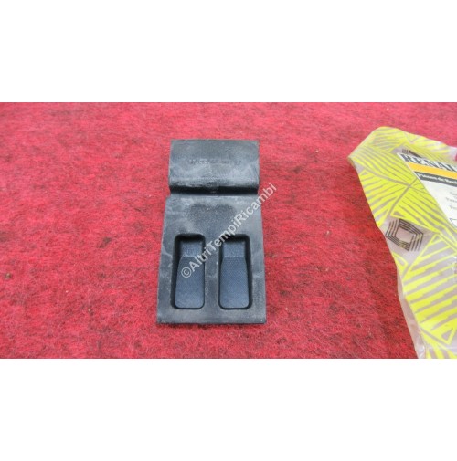 7700770982 SUPPORTO SUP IN GOMMA PER RADIATORE PER RENAULT R21 NEVADA