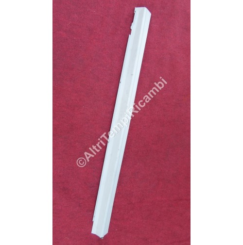 7700779381 MODANATURA MINIGONNA SOTTOPORTA SINISTRO PER RENAULT SUPER 5