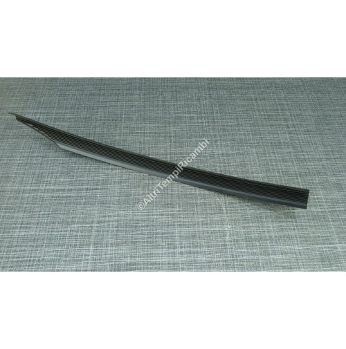 7700787277 GUARNIZIONE SOTTO FARO DESTRO PER RENAULT R19