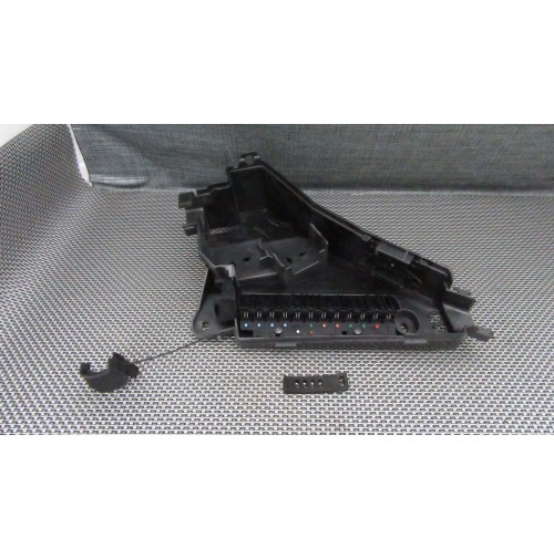 7700829457 COPERCHIO SCATOLA PORTA FUSIBILI PER RENAULT LAGUNA