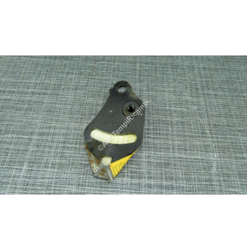 7700868771 PIASTRA SUPPORTO COMPRESSORE ARIA CONDIZIONATA PER RENAULT MEGANE