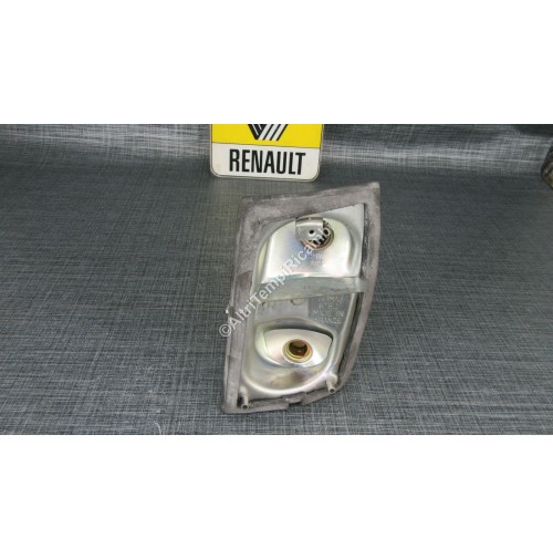 7701003187 BASE FANALINO POSTERIORE PER RENAULT R6