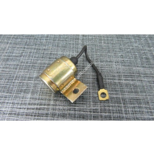 7701030507 CONDENSATORE PER RENAULT R4