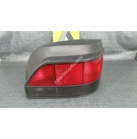 7701034742 FANALE POSTERIORE DX PER RENAULT CLIO USATO