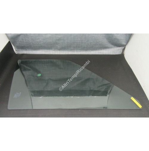 7701348354 VETRO SCENDENTE ANT DX PER RENAULT R18
