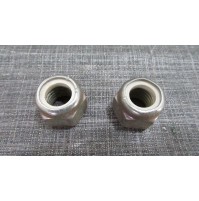 7703034101 COPPIA DADI FISSAGGIO TELAIO AUTOBLOCCANTE PER RENAULT R18 - FUEGO
