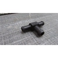 7703081156 RACCORDO A TRE VIE PER RENAULT R11