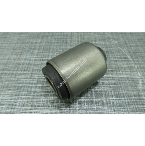 7704001281 SILENT BLOCK PER RENAULT FUEGO - R18