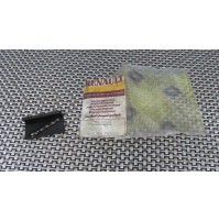7705099009 CLIP FERMO TELAIO PARABREZZA PER RENAULT 21