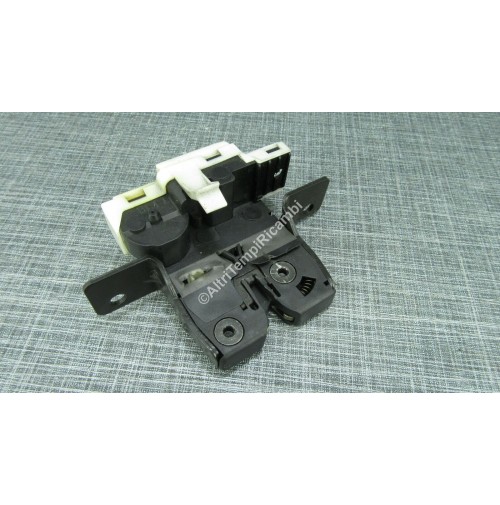 8200947699 SERRATURA PER RENAULT