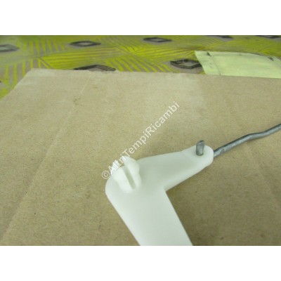 ASTINA COMANDO SERRATURA RENAULT R18 7700760800-0