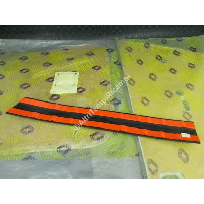 BANDA PORTA POST DX RENAULT JEEP CHEROKEE 8310001225-3