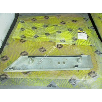 BASE SUPPORTO MODANATURA SX RENAULT R25 7700783169-2
