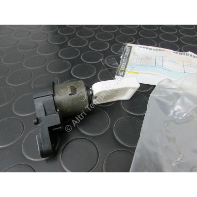 BLOCCHETTO CILINDRETTO ANT DX RENAULT LAGUNA 7701470747-4