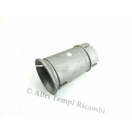 BOCCHETTONE CARBURATORE VESPA 50 V5A1 V5B3 110003