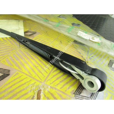 BRACCIO TERGI CRISTALLO RENAULT 7701024486-1