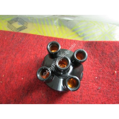CALOTTA SPINTEROGENO RENAULT R4 - R6 L 1386/A DISTRIBUTOR CAP ZÌNDVERTEILERKAPPE-3