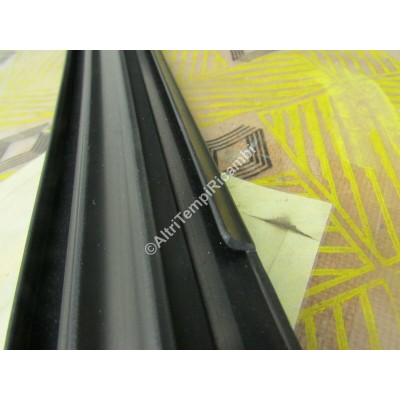 CANALINO CANALETTA GUIDA VETRO RENAULT 7700839028-1