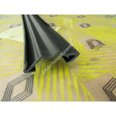 CANALINO CANALETTA GUIDA VETRO RENAULT 7700839028-4