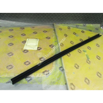 CANALINO GUIDA VETRO RENAULT R9 7700682617-2