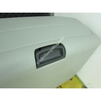 CASSETTO SX RENAULT SCENIC 7700414872-9