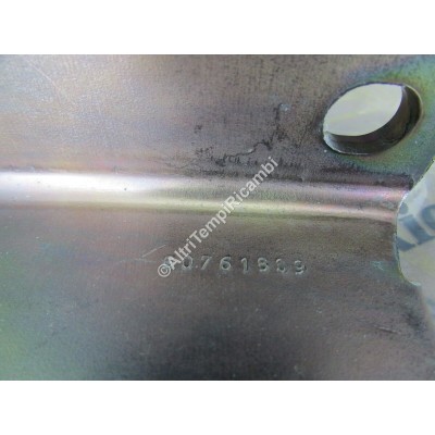 CERNIERA COFANO RENAULT R21 7701464297-4
