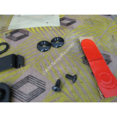 CERNIERA VETRO RENAULT JEEP CHEROKEE 8983502275-1