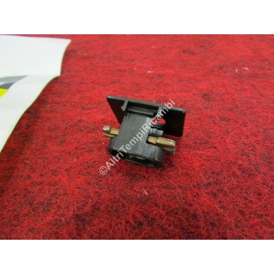 CLIP DADO RENAULT 7703044148-4