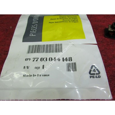 CLIP DADO RENAULT 7703044148-0