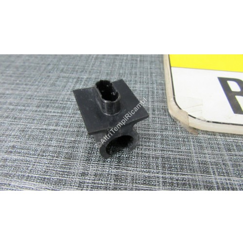 CLIP FERMO SUPPORTO ANCORAGGIO CHIAVE RUOTA RENAULT