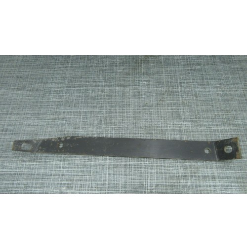 CONTROLAMA STAFFA PARAURTI ANTERIORE LATO DX PER RENAULT R4 4L
