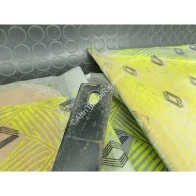 CONTROLAMA STAFFA PARAURTI RENAULT 7700566433-0