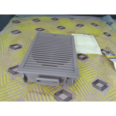 COPERCHIO CASSE ALTOPARLANTE RENAULT R25 7700759573-2