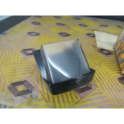 COPERCHIO LUCE TARGA RENAULT 7701019226-1