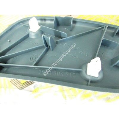 COPERCHIO SX RENAULT KANGOO 7700304710-1