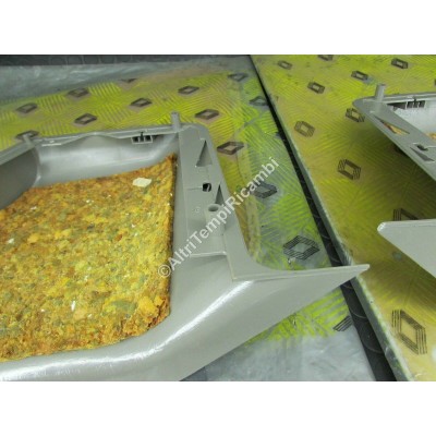 COPPIA RIVESTIMENTO INTERNO RENAULT 7700696681-0