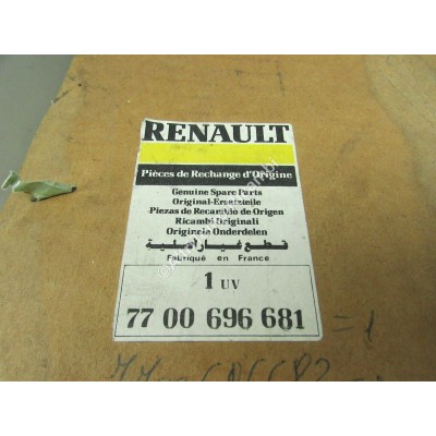 COPPIA RIVESTIMENTO INTERNO RENAULT 7700696681-1