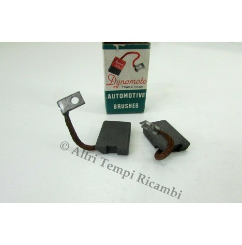 COPPIA SPAZZOLE DINAMO GENERATORE DYNAMO BRUSHES FIAT AUTOCARRI D'EPOCA VARI