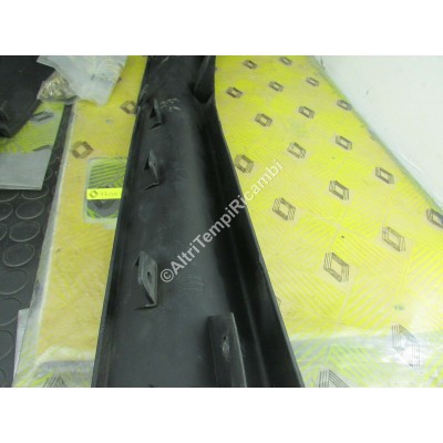 COPPIA SPOILER PARAURTI ANT RENAULT R21 7700766211-4