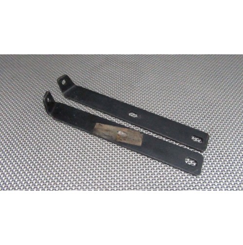 COPPIA STAFFE PARAURTI ANTERIORE PER FIAT 127 C - CL 2 SERIE