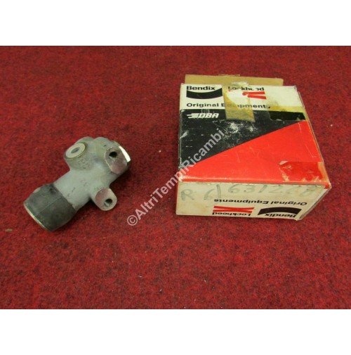 CORRETTORE DI FRENATA RENAULT R6 63126800