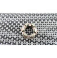 DADO MOZZO RUOTA Ø FILETTO A DX MM 18X 1.5 ESAGONO MM 27